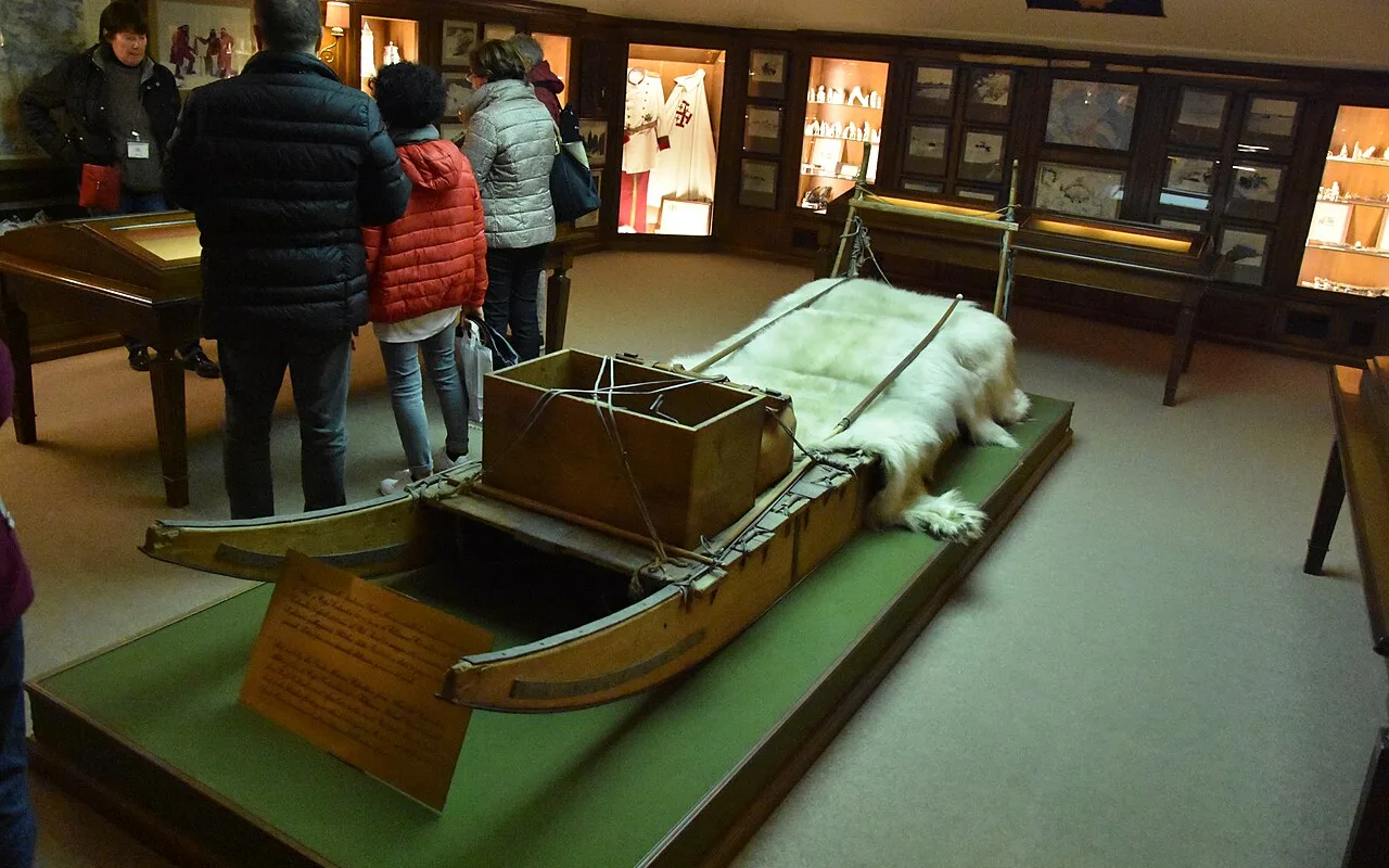 The wooden sledge from the 1971 North Pole expedition on display under the villa's roof